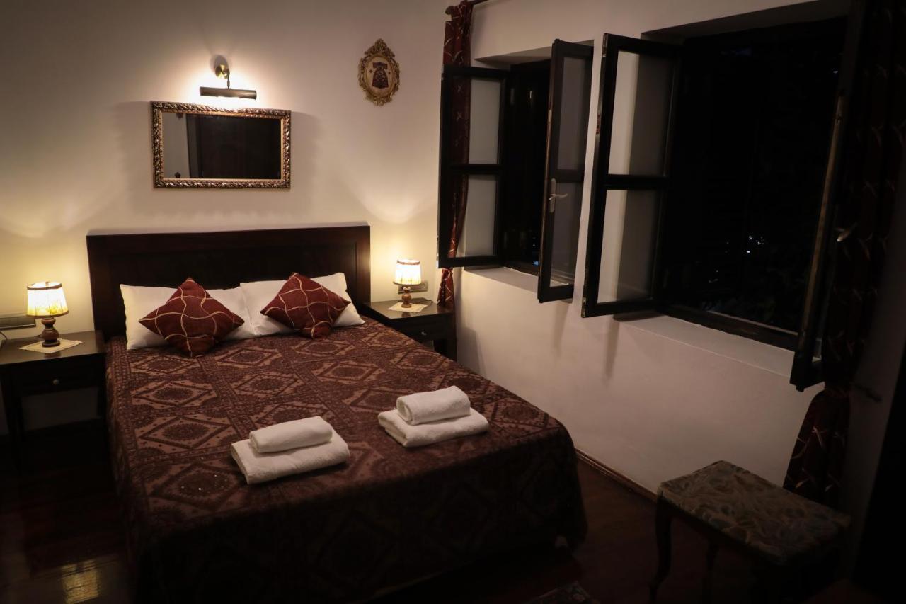 Hadrianus Pansion Otel Antalya