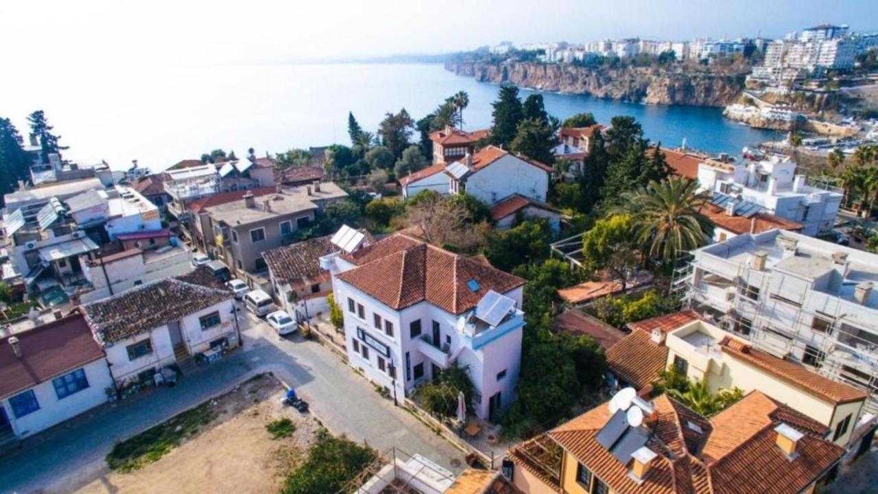 Otel Hadrianus Pansion Antalya