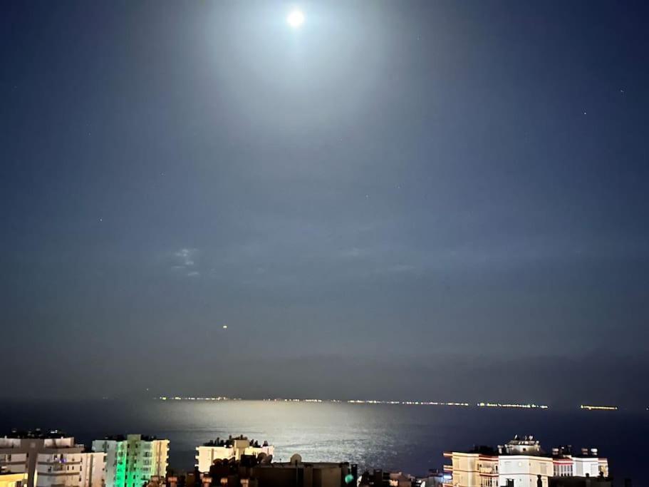 Luks Tripleks 180° Deniz Dag Manzarali Merkez De * Antalya