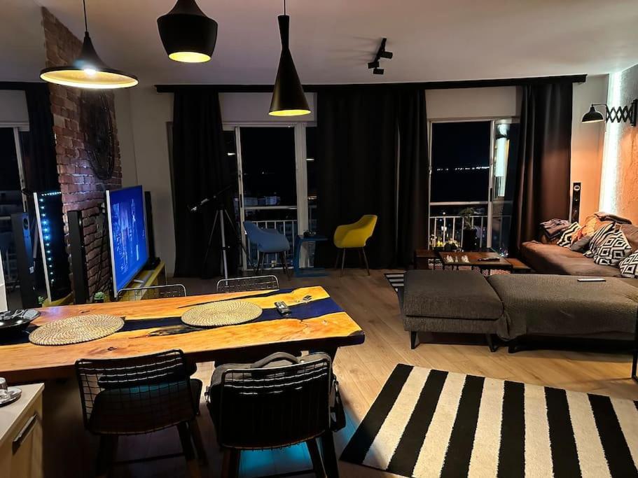 Apartment Luks Tripleks 180° Deniz Dag Manzarali Merkez De