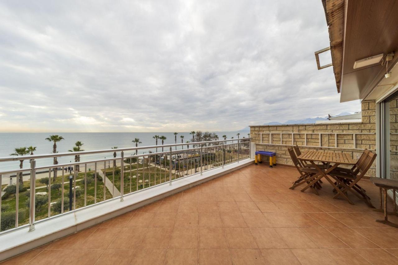 Appartement Flat With Terrace Next To Konyaalti Antalya