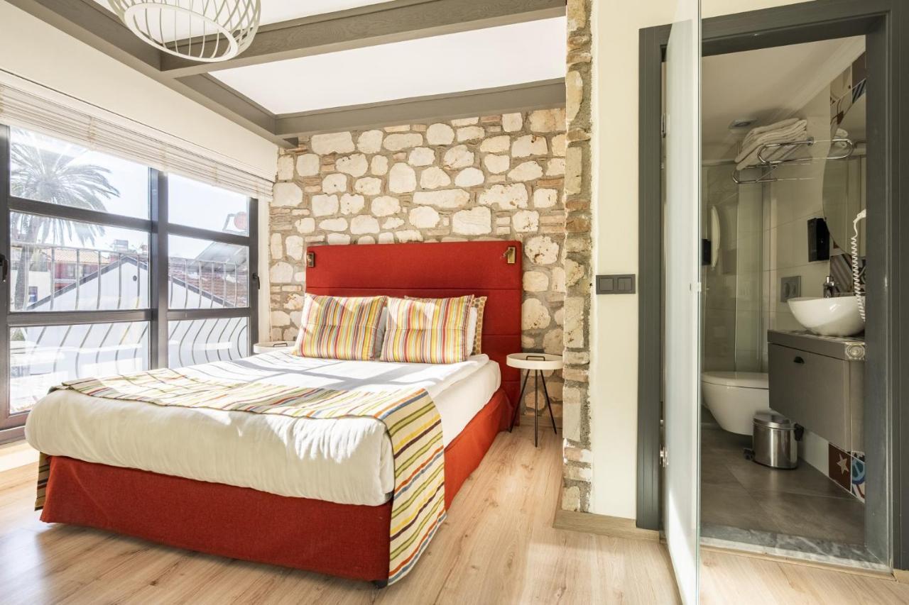 Delightful Flat Near Hadrians Gate