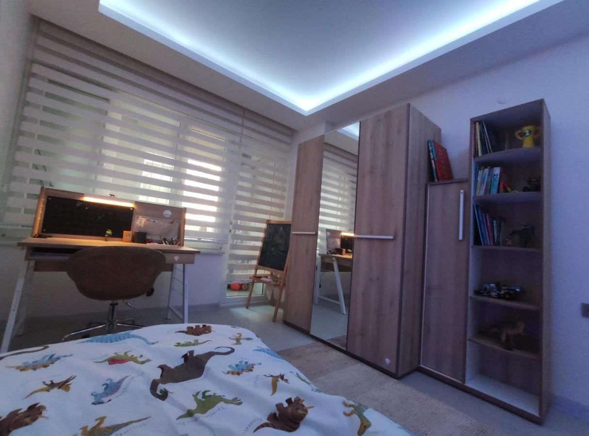 Sea & Sunset View Flat With Garden In Lara