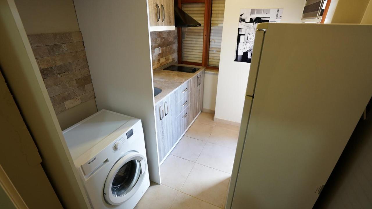 Arya Suits Antalya