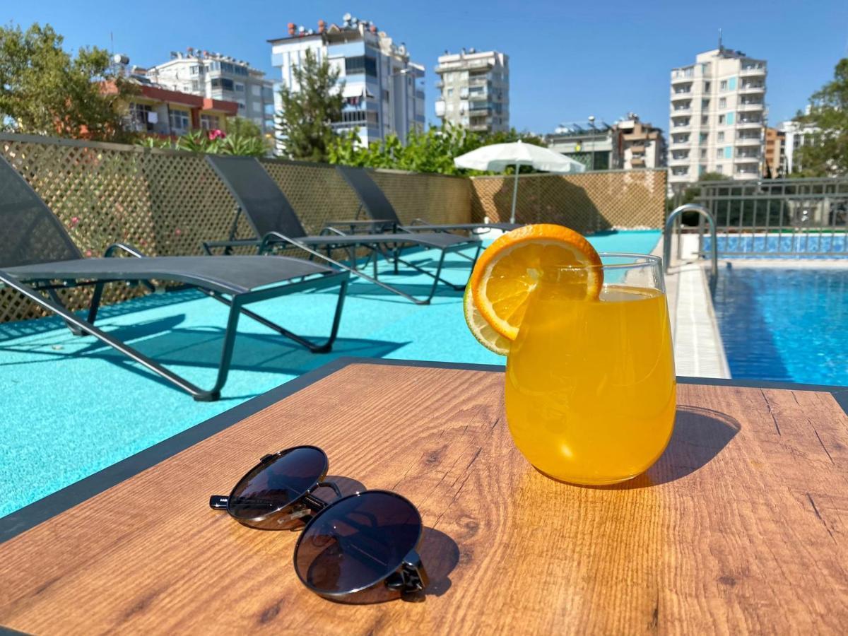 Frühstückspension Zeynel Boutique 3*