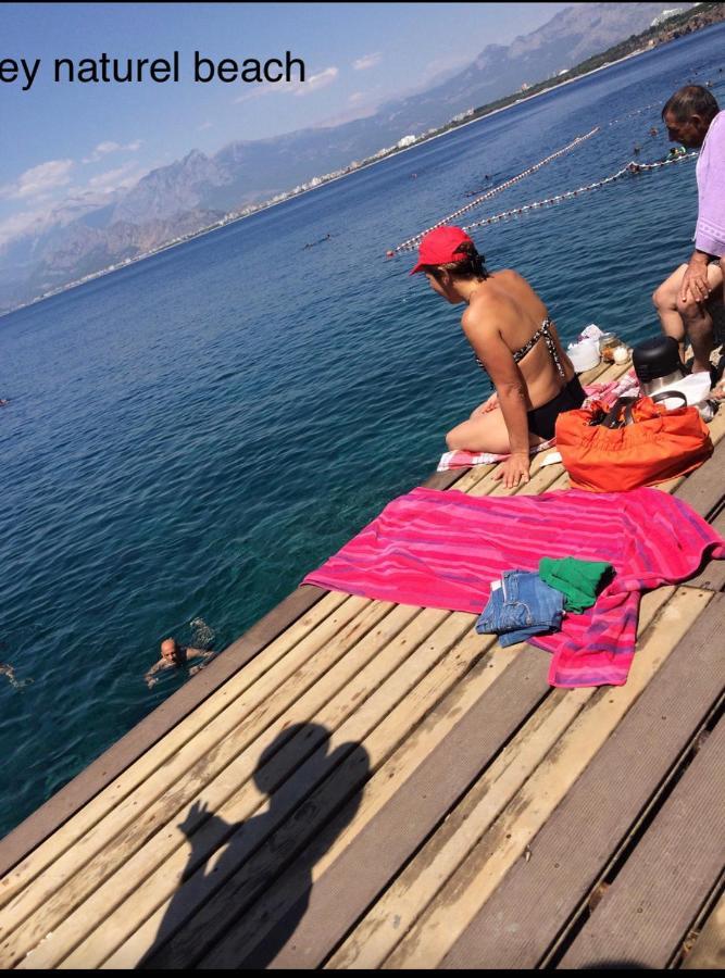 Near Isiklar Street, Close To Kaleici Apartment *