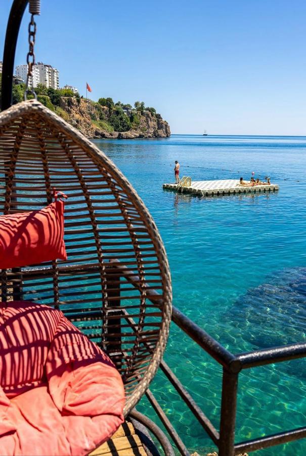 Apartment Near Isiklar Street, Close To Kaleici Antalya