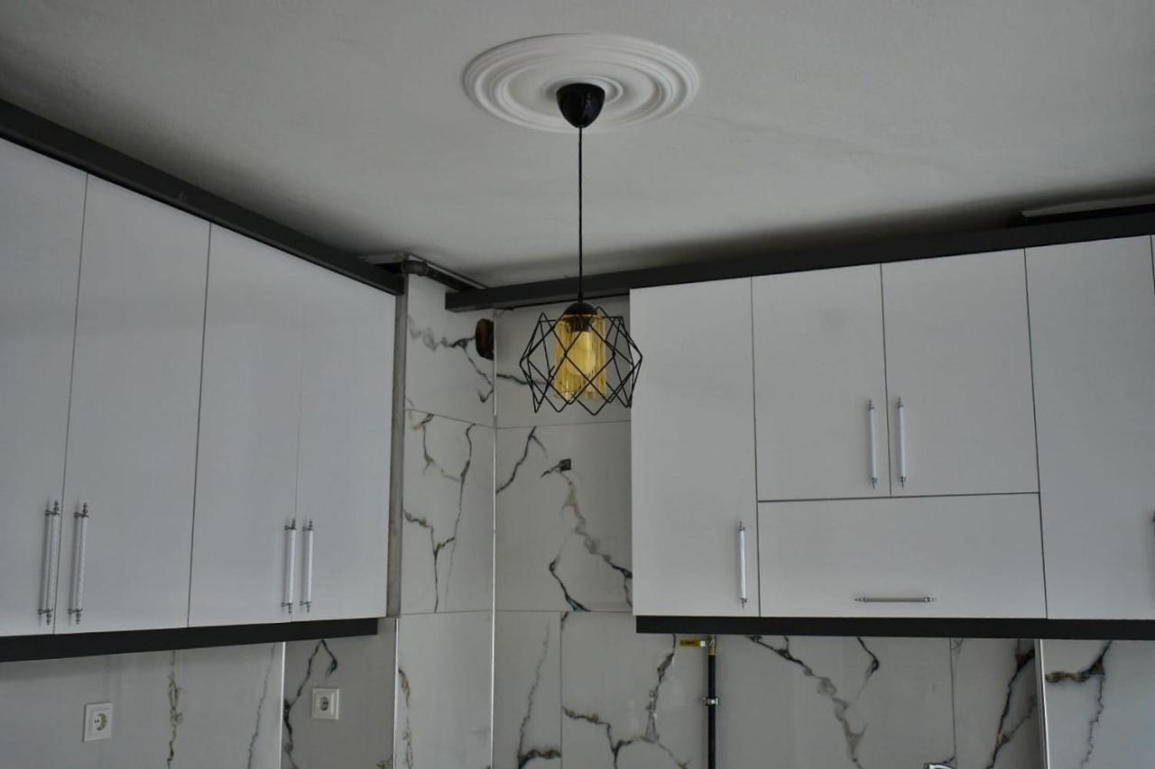 Apartment Near Isiklar Street, Close To Kaleici Antalya
