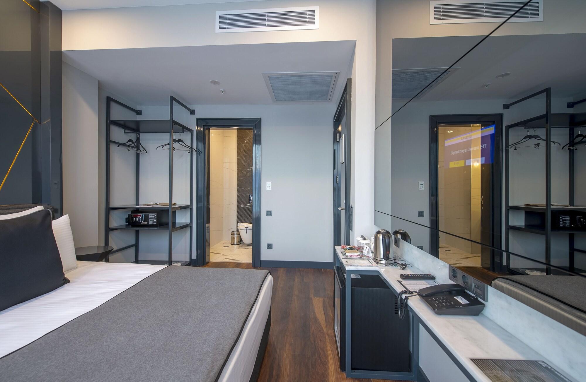 Adalia Hotel
