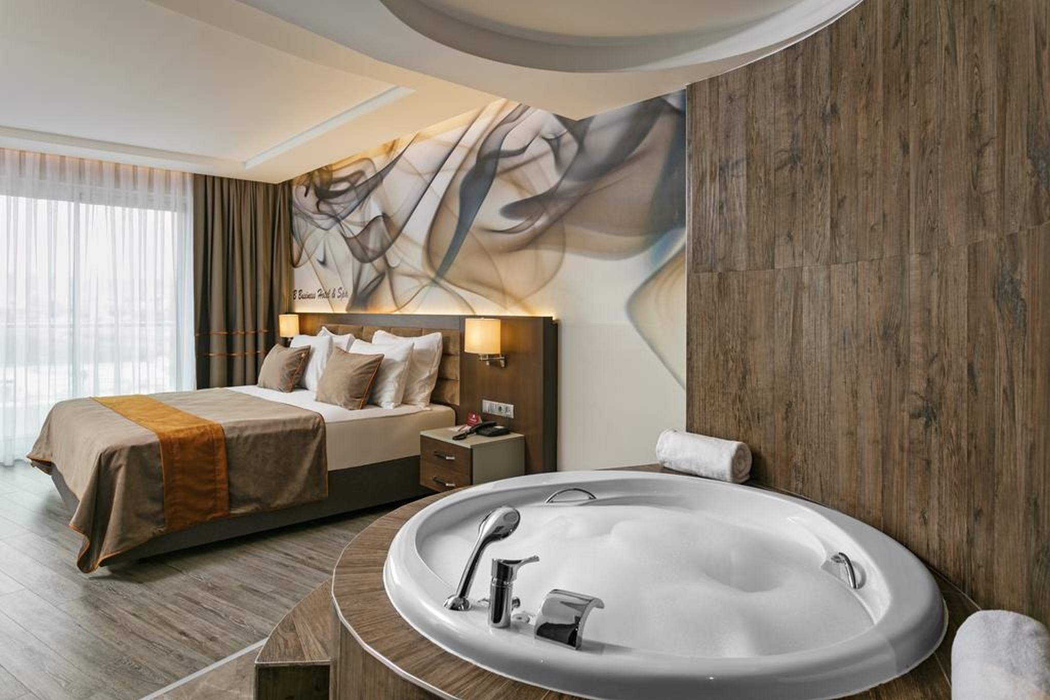 B Business Hotel&spa 5*