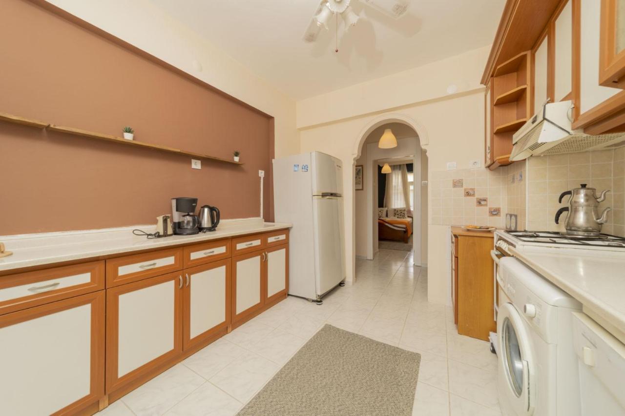 Apartment Spacious Flat Near Lara In Muratpasa Antalya