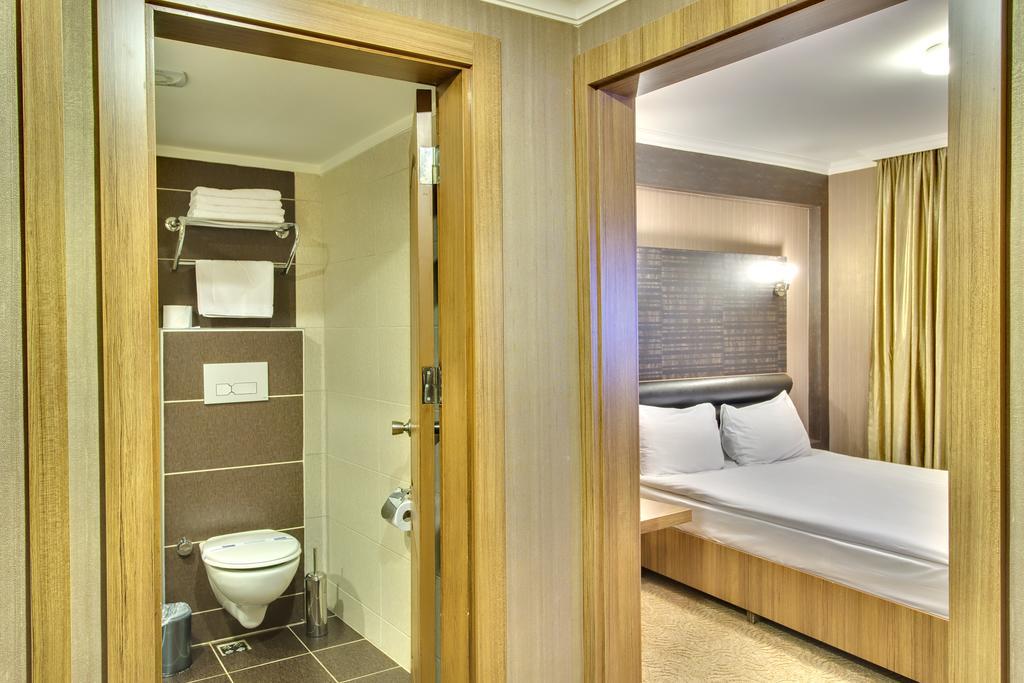 Hotel Antroyal