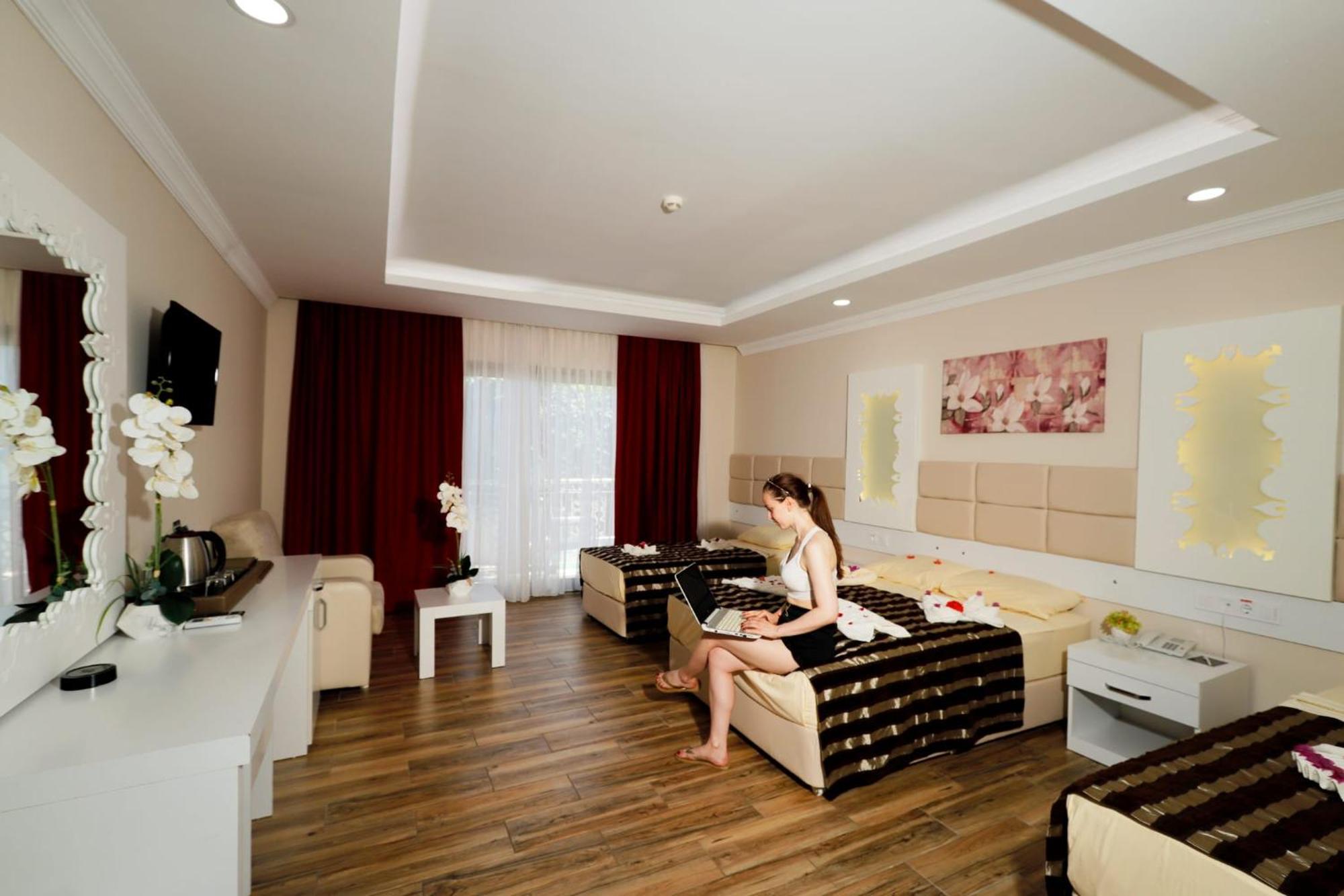 Hotel Miramor &
