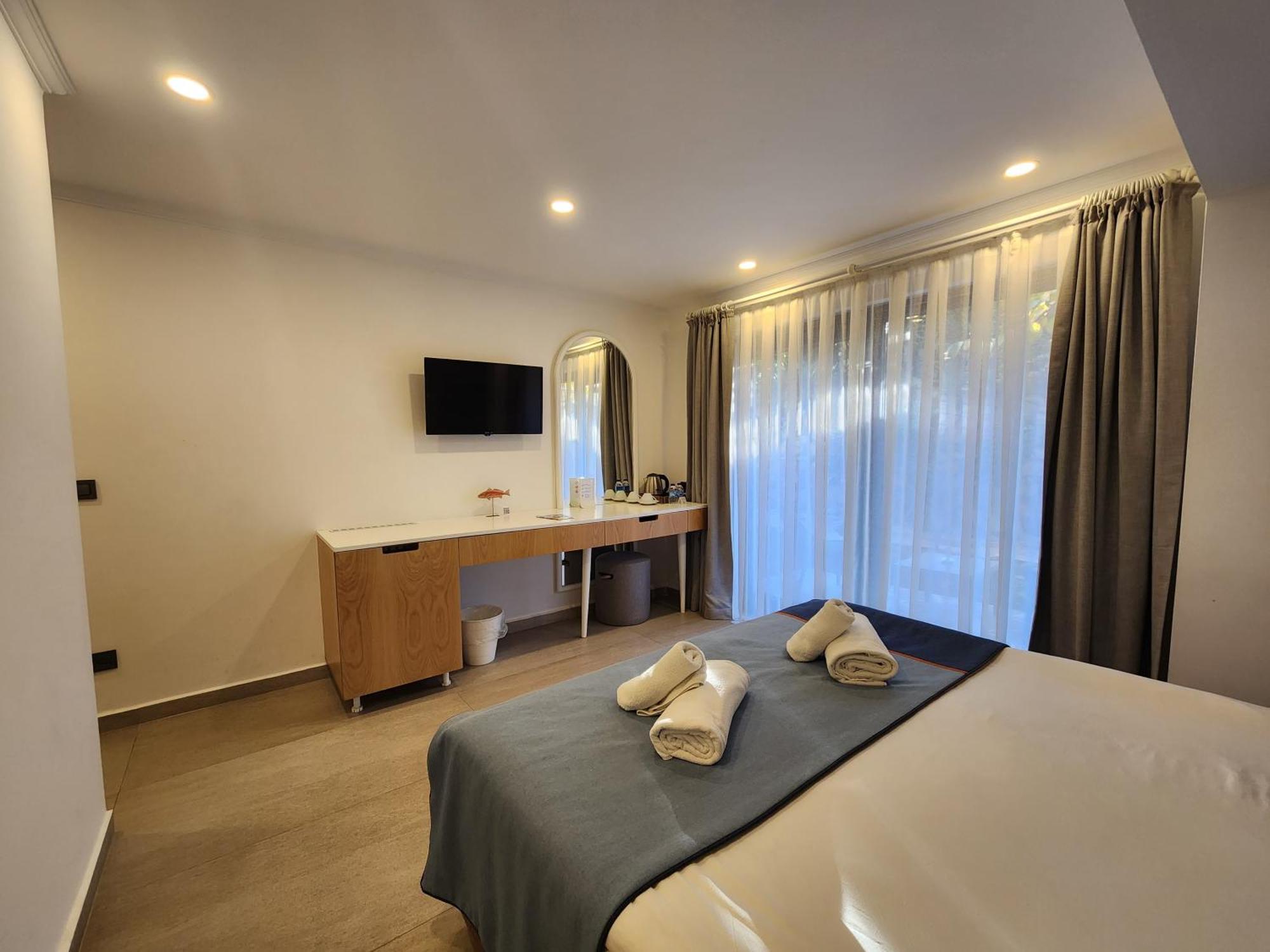 Otel Park & *
