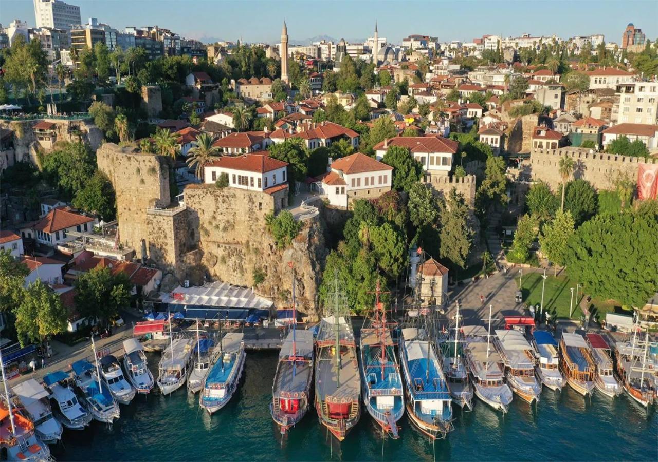 Sea Town Utku Antalya