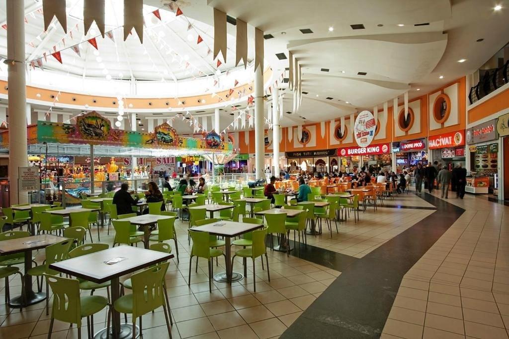 Legoland Complex Near The Airport *