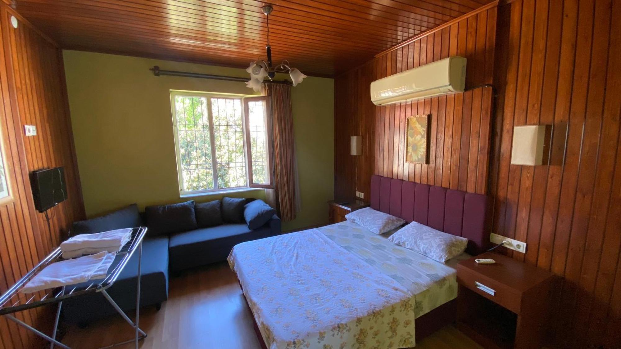 Camel Aparthotel 3*