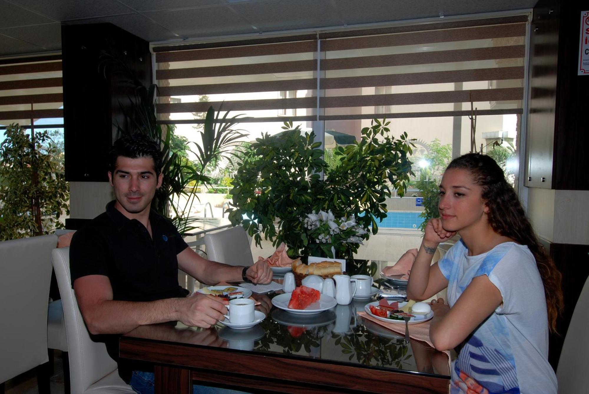 Hotel Lara Diamond Antalya