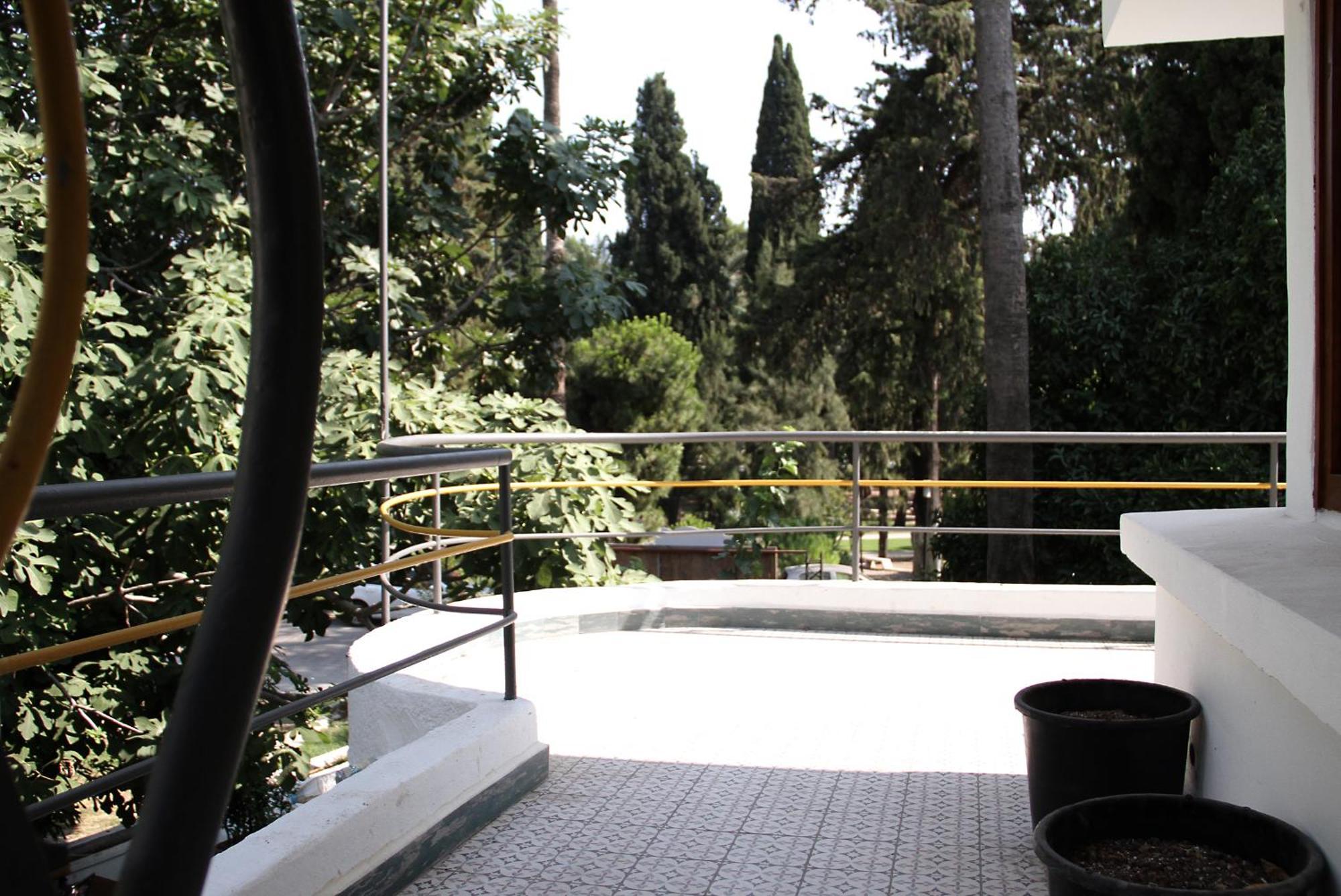 Hostel Role Street