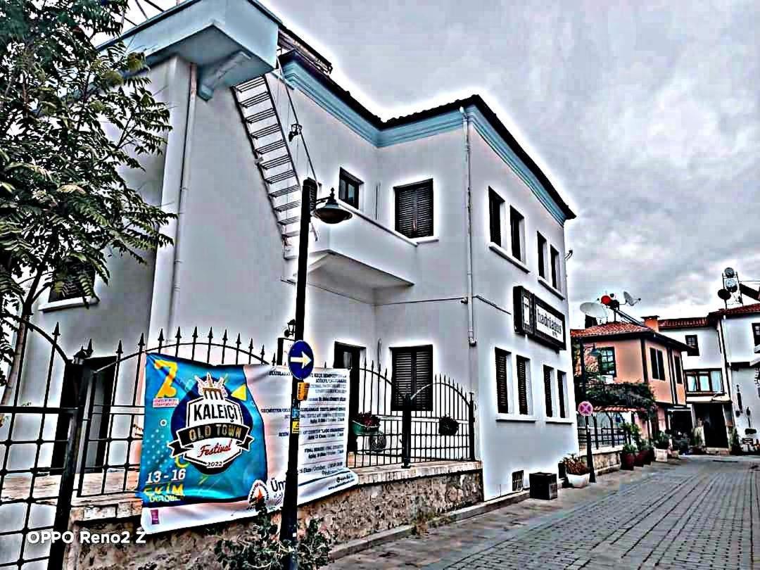 Hadrianus Pansion 3* Antalya