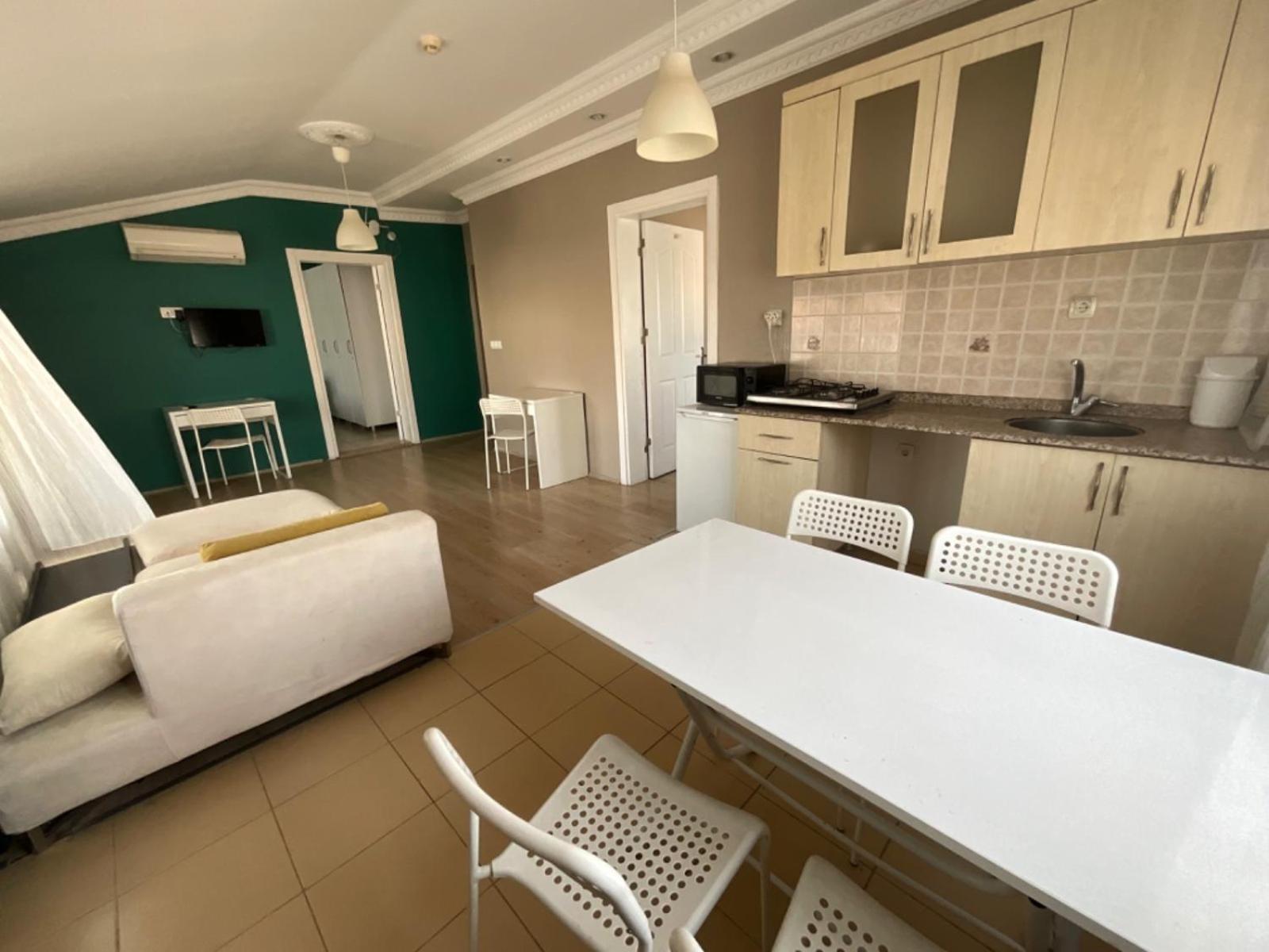 Apart Otel Khan's