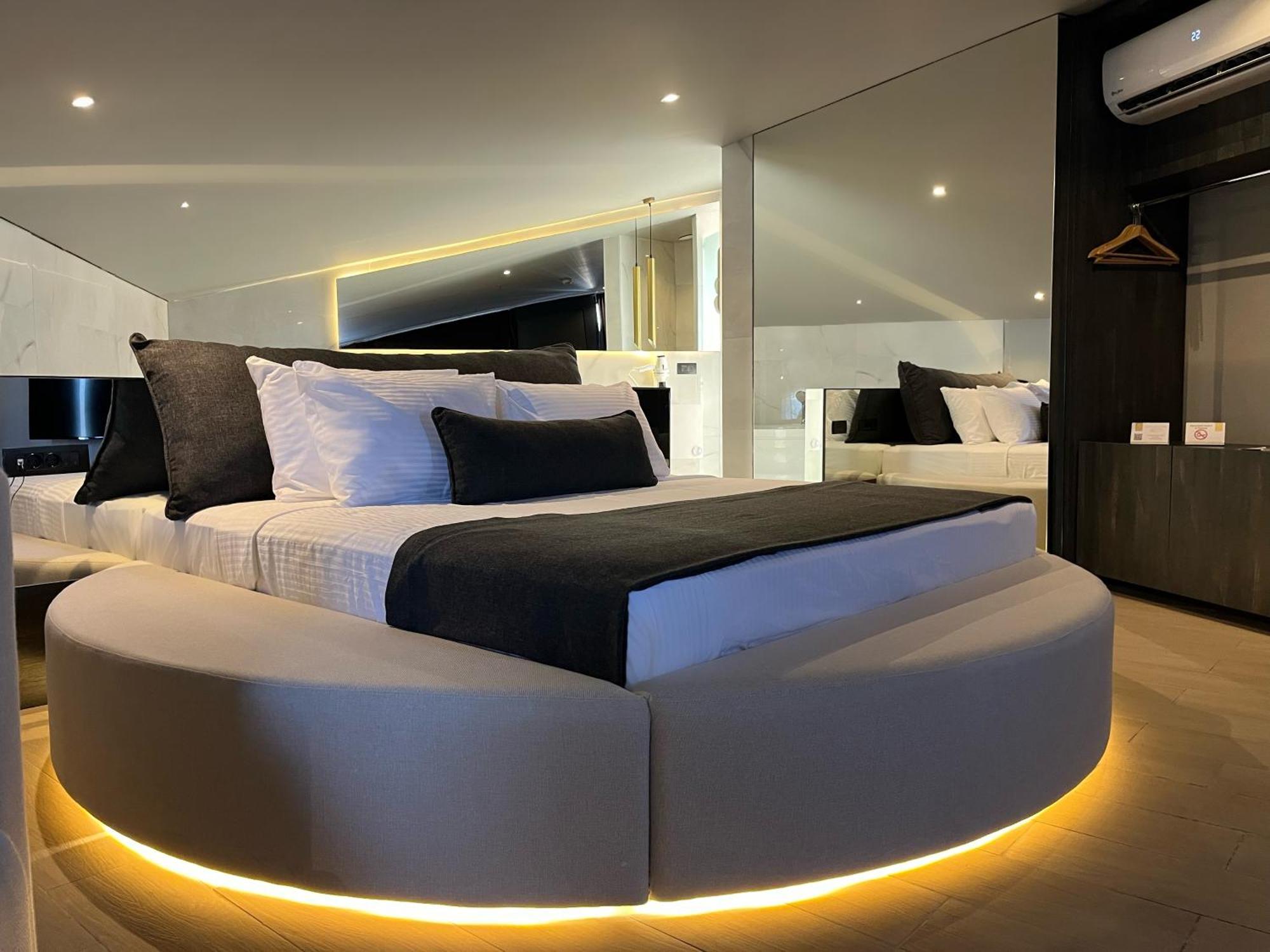 Otel Ag
