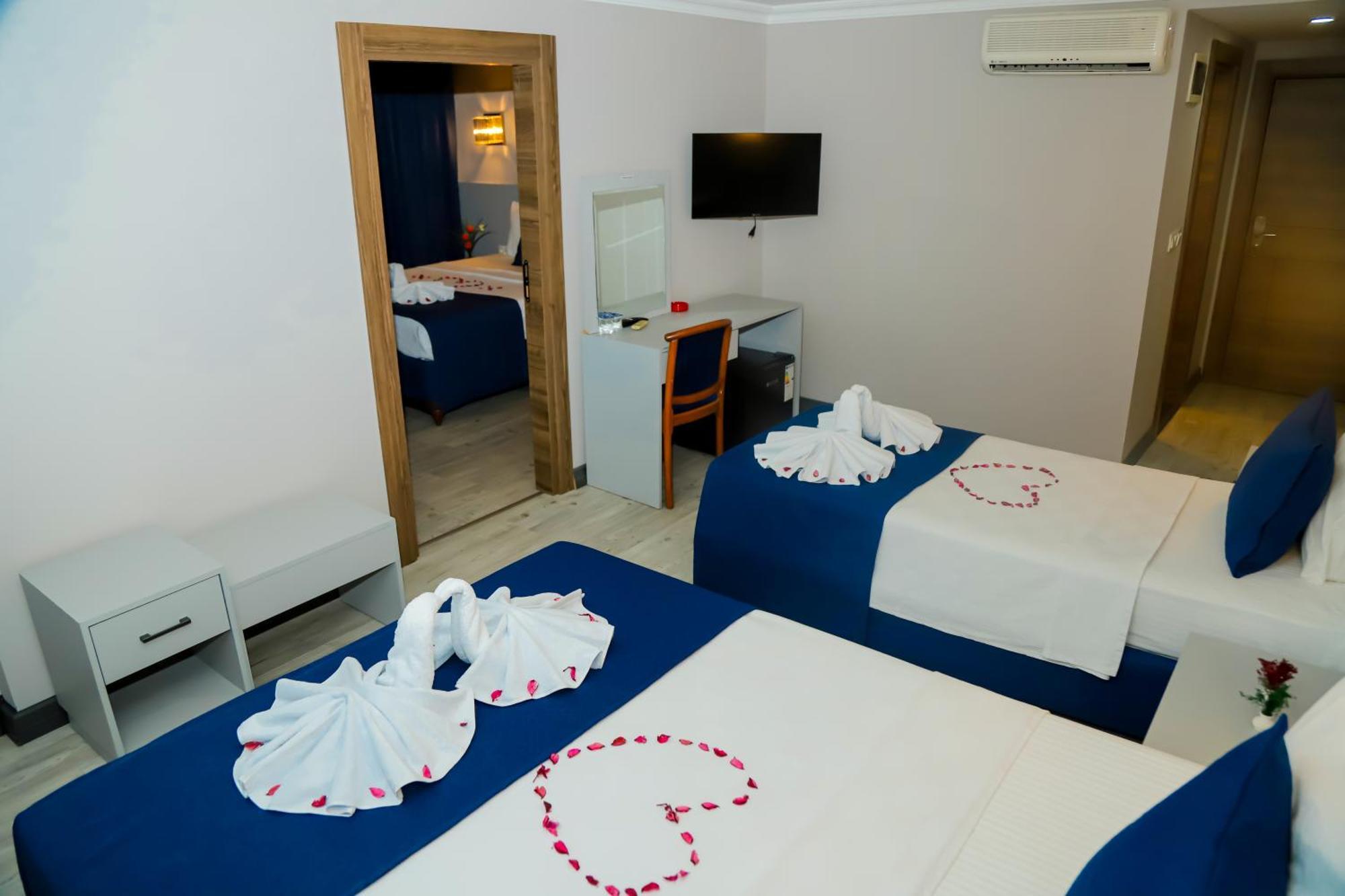 Hotel Safari 3*