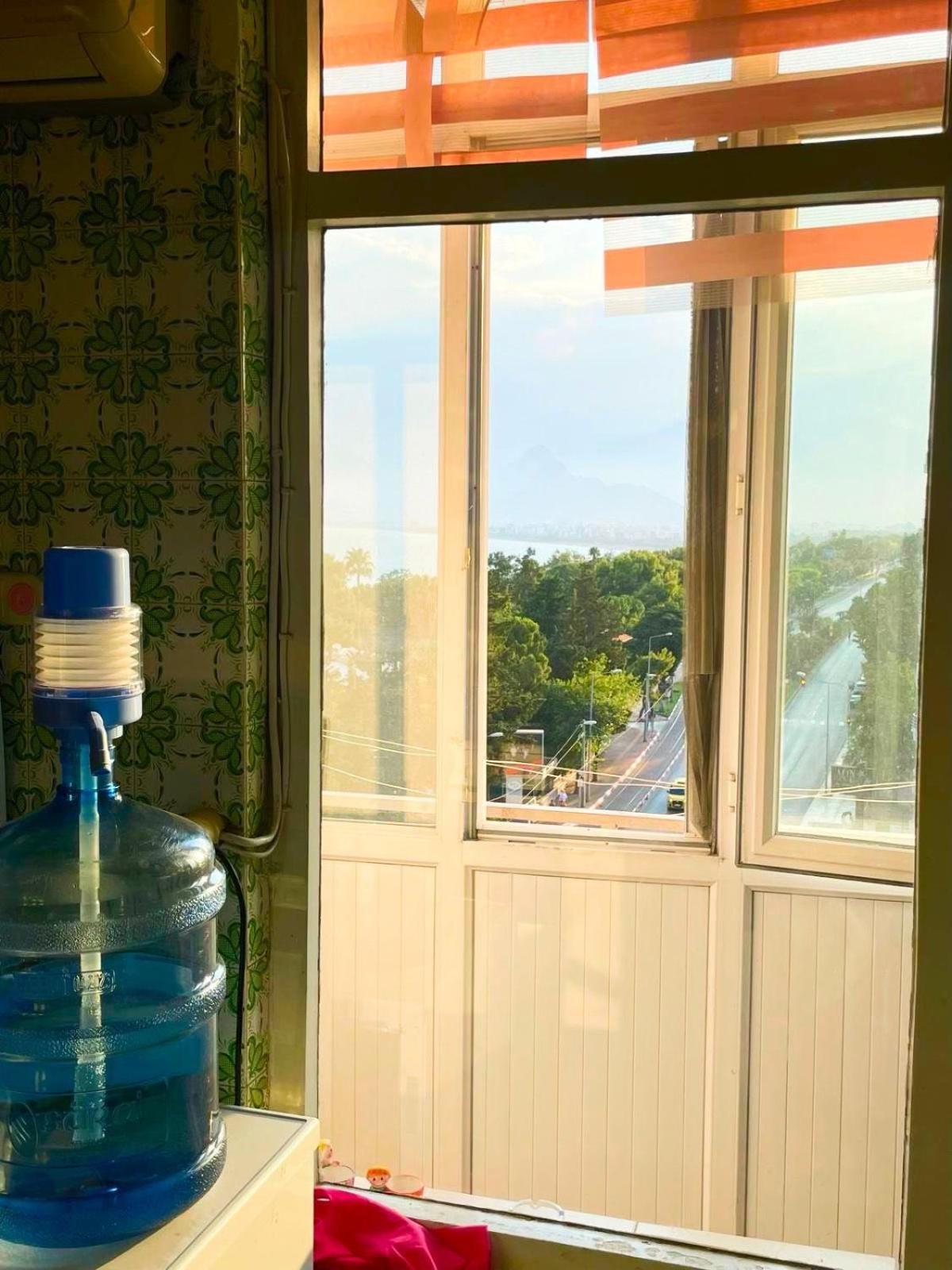 With Sea View, Right In The Center Bed & Breakfast