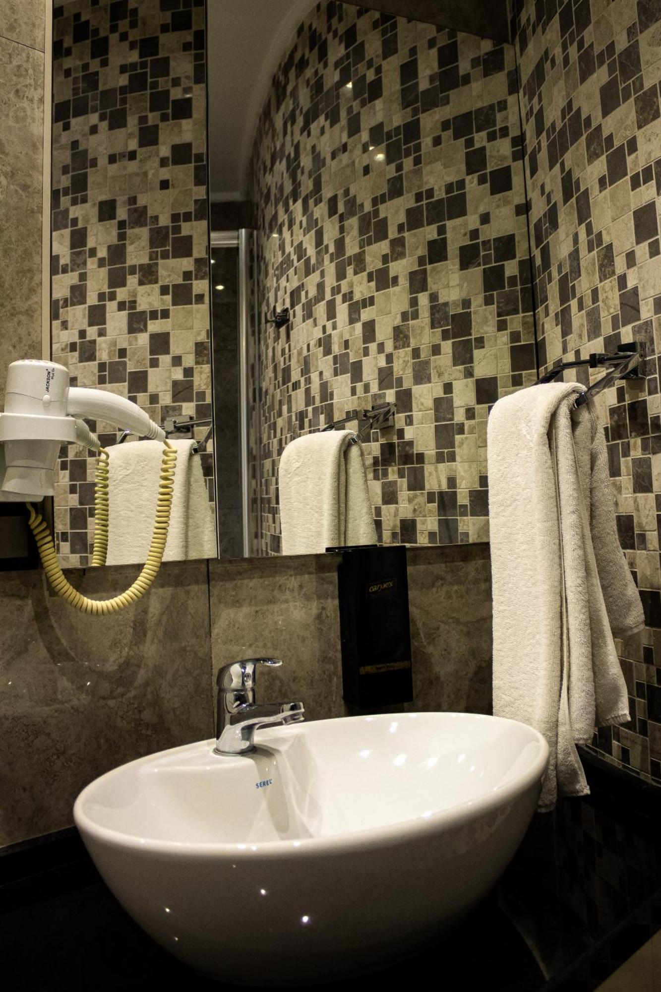 Bmk Aparthotel *