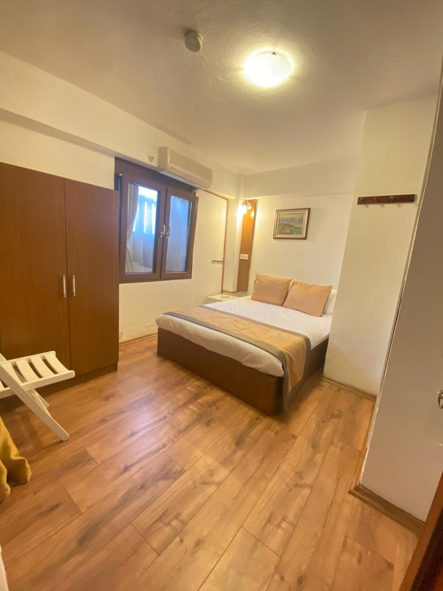 Kaleici Hotel 2*
