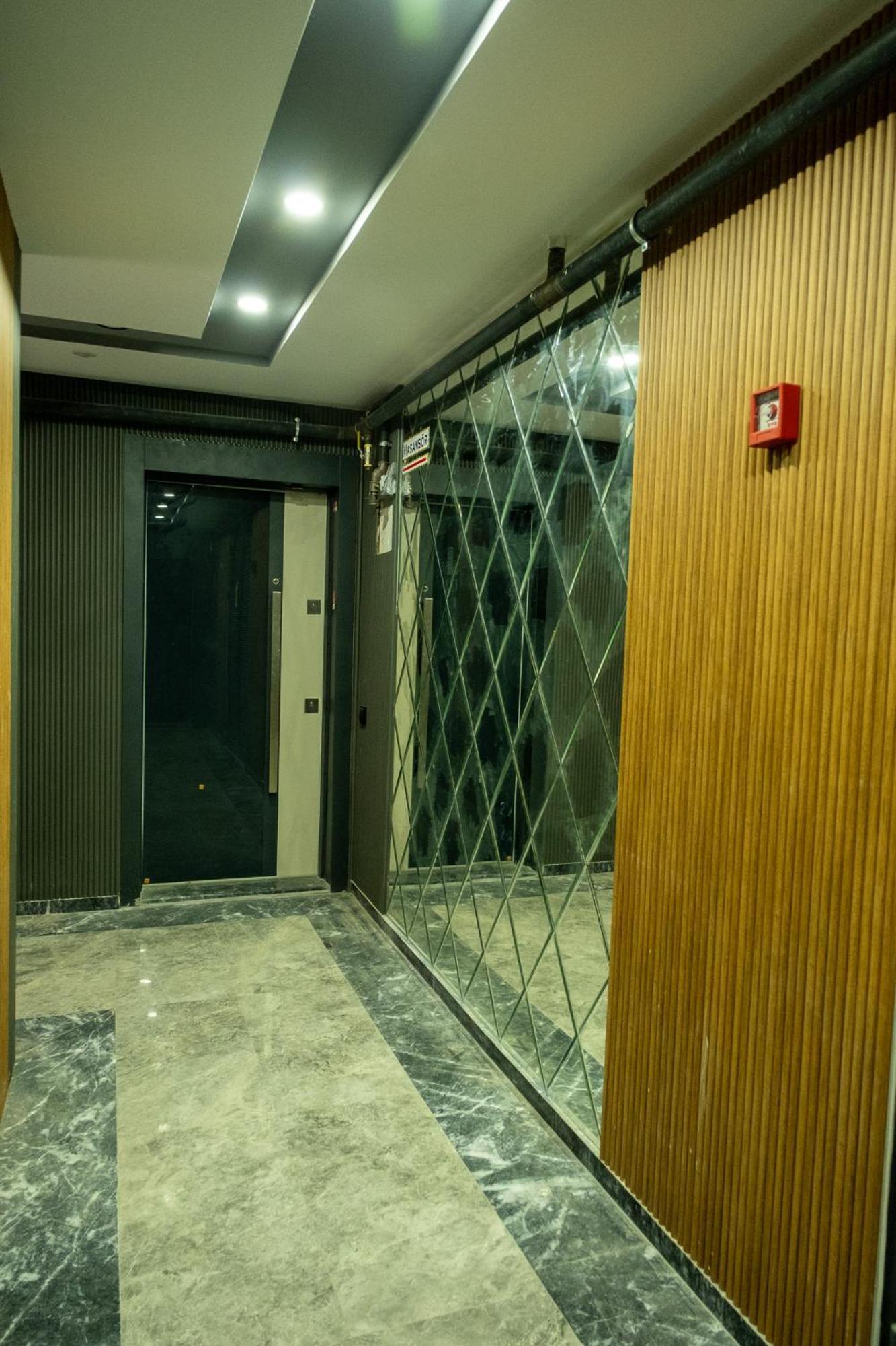 Solo Tourism Boutique Demircikara