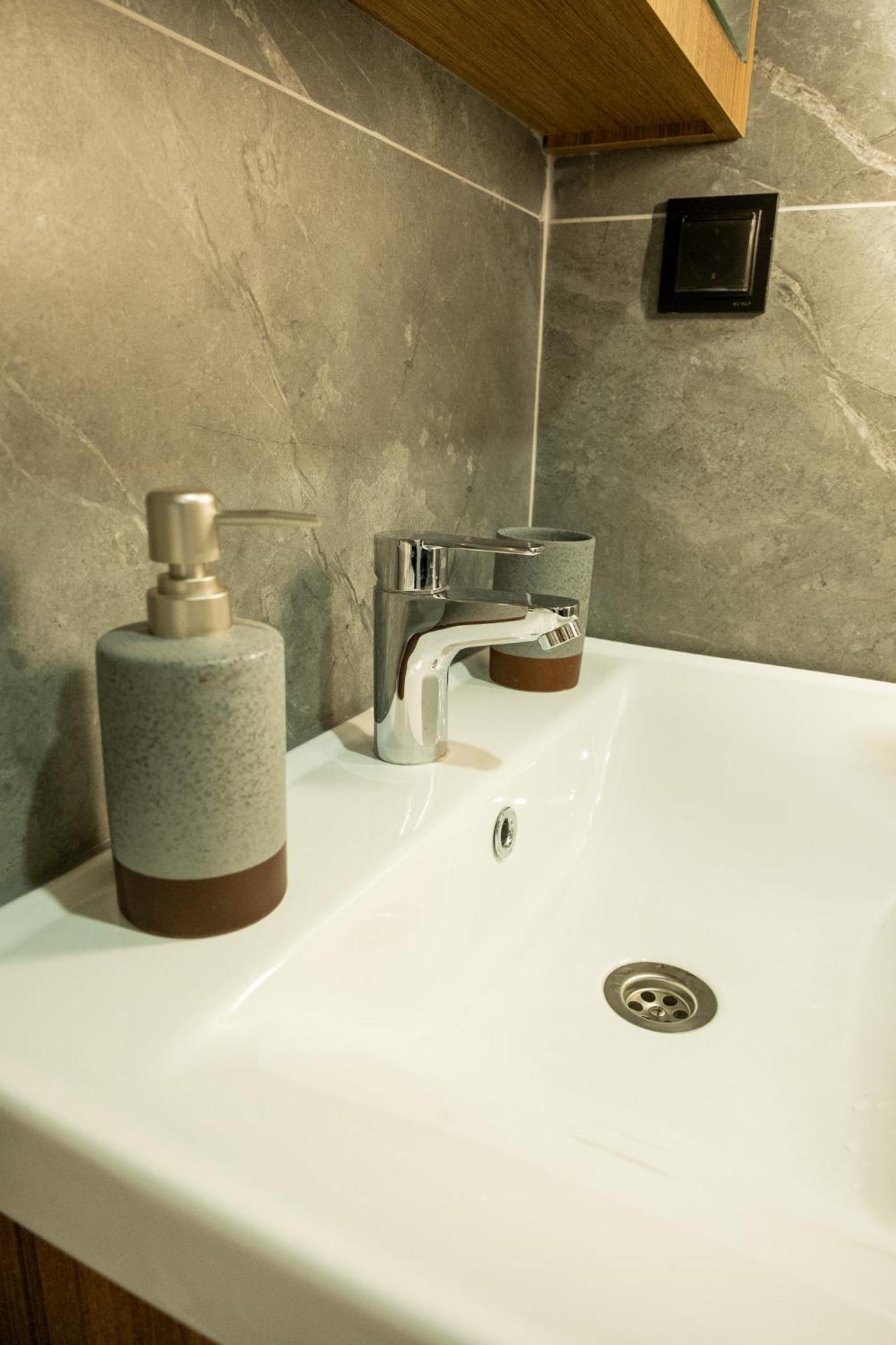 Solo Tourism Boutique Demircikara Apartment Antalya