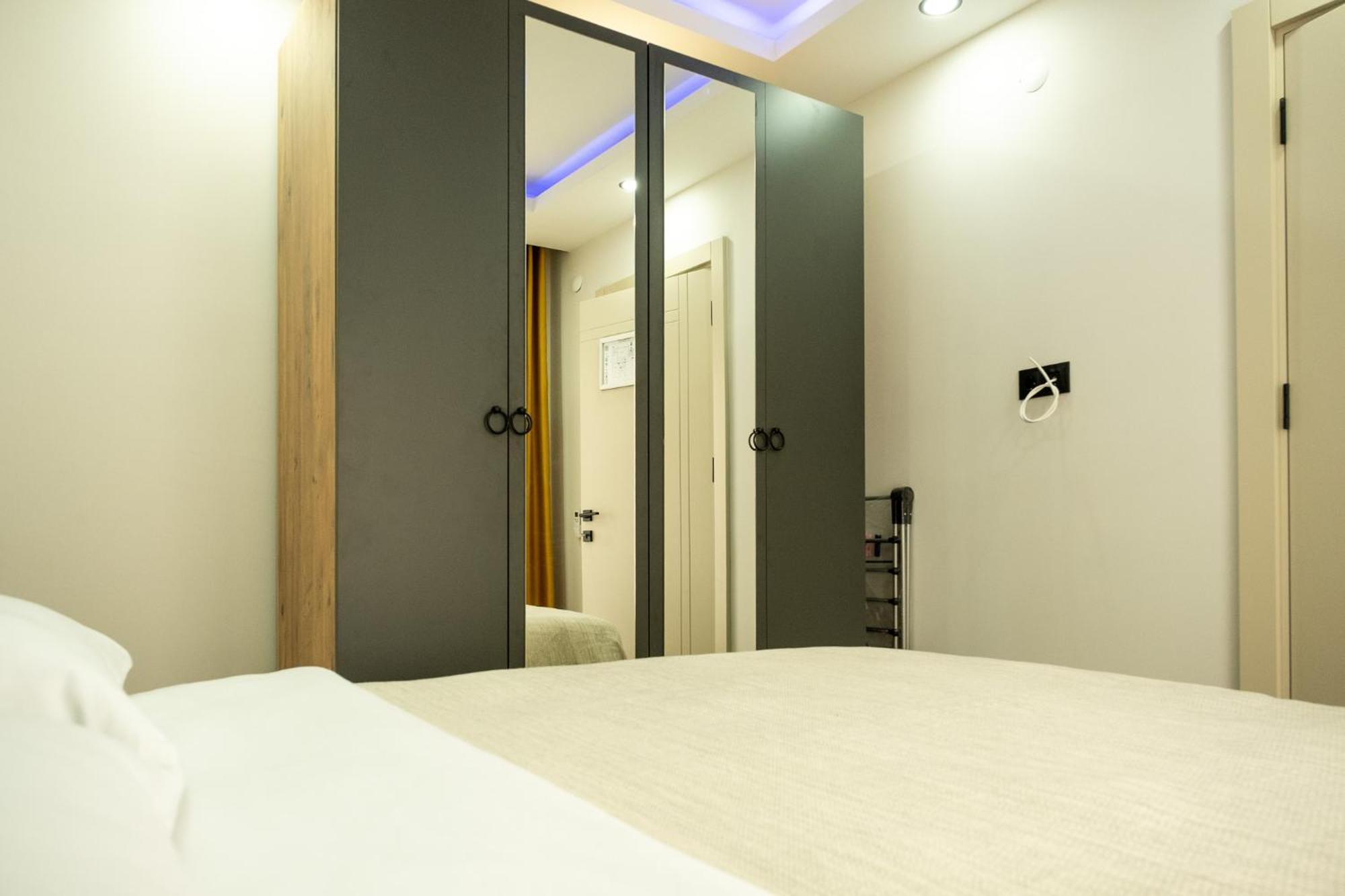 Solo Tourism Boutique Demircikara Apartment Antalya