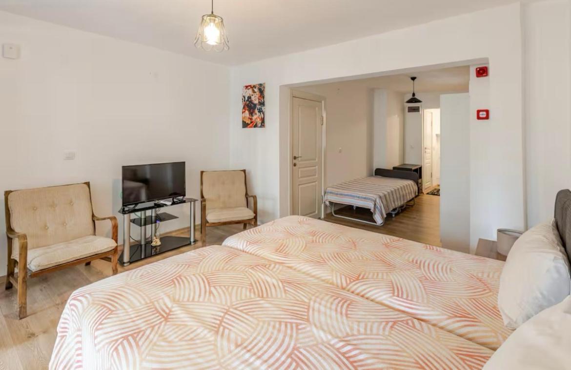Guenes Bahce Kati Villa Antalya
