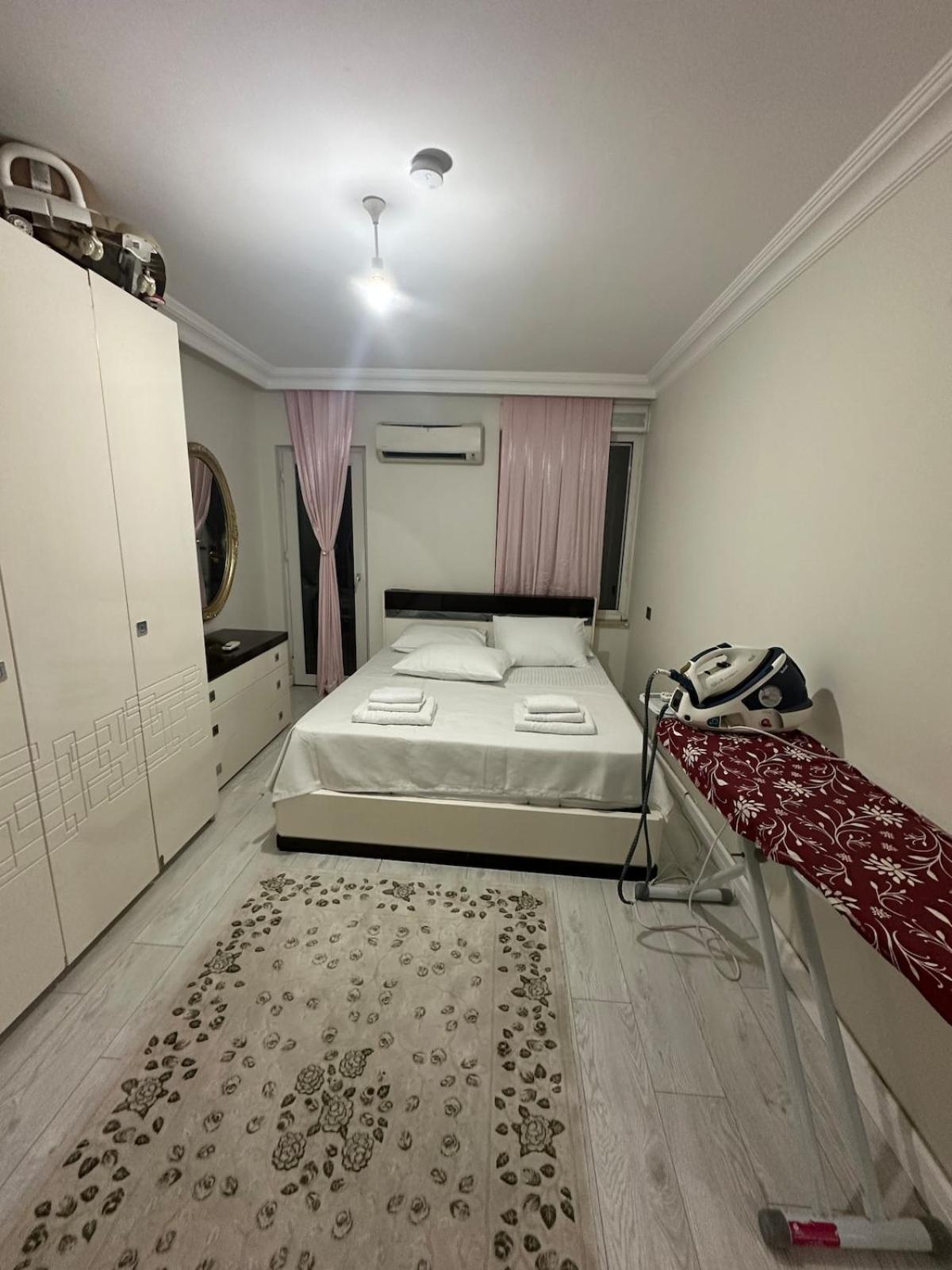 Konyaalti Guersu Denize Sifir Sahilde Full Esyali Lueks Daire Daire Antalya