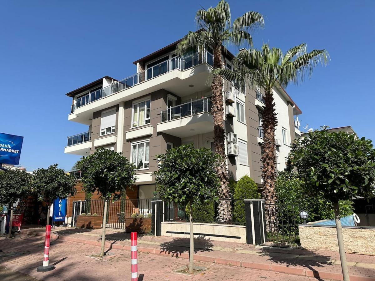 Konyaalti Guersu Denize Sifir Sahilde Full Esyali Lueks Daire Daire Antalya