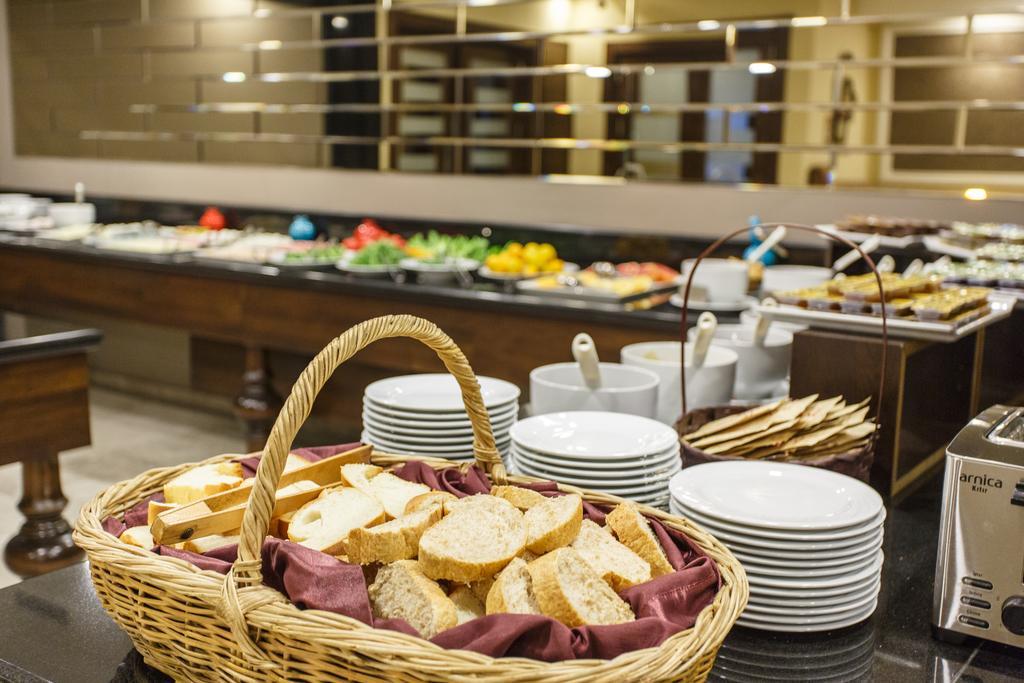 Antroyal Hotel 3*