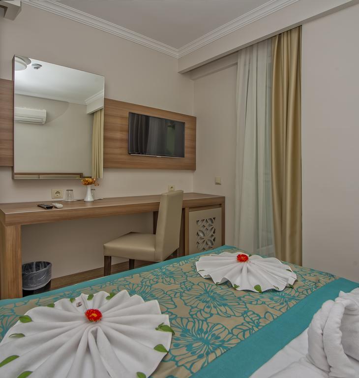 Mandalin Hotel 3*