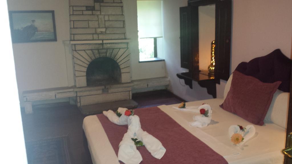 Kaleici Ozkavak Hotel Antalya