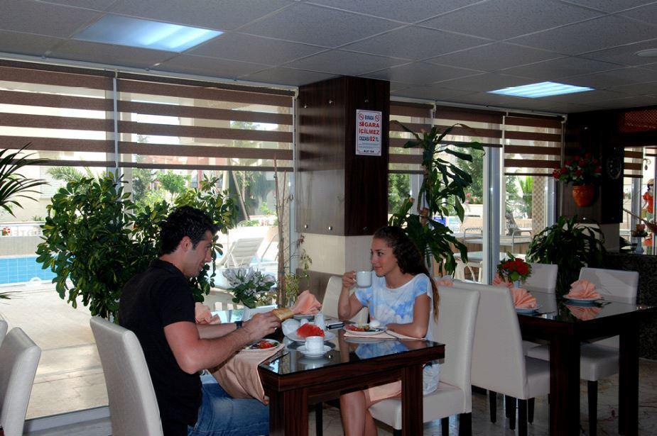 Hotel Lara Diamond Antalya