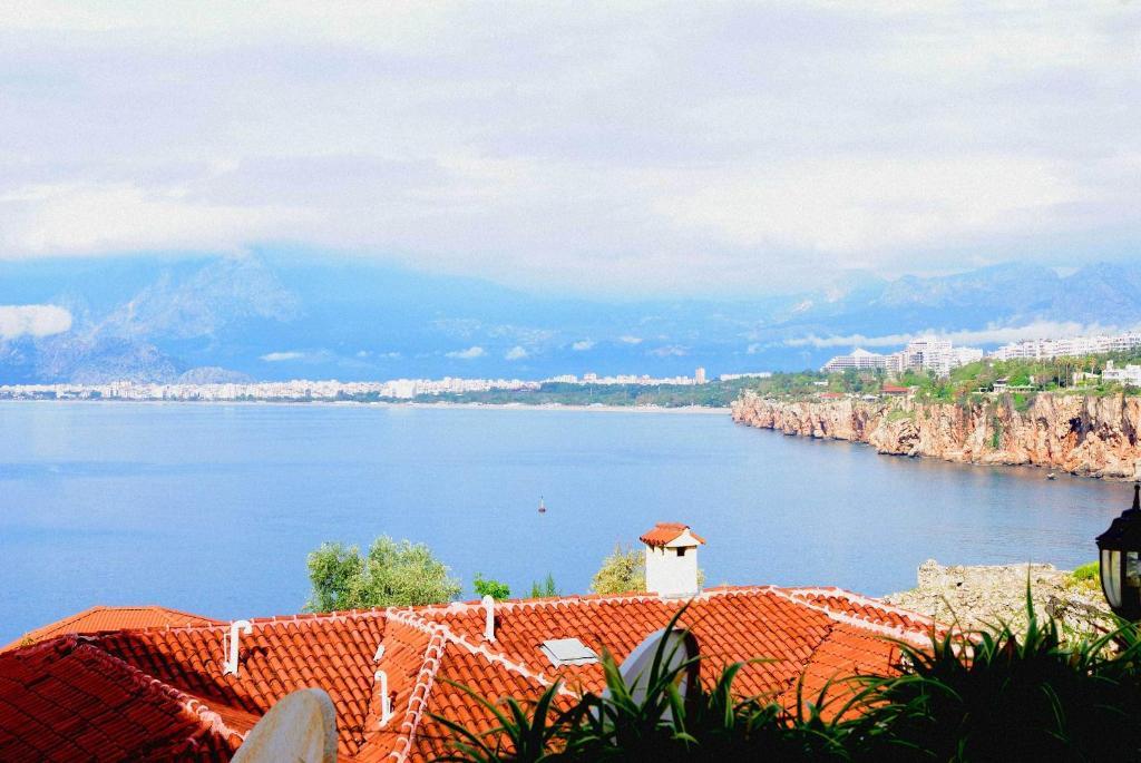 Ozmen Old Town Kaleici Adult Only Hotel