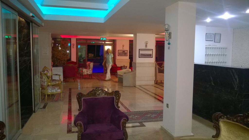 Hotel Adalia 3*