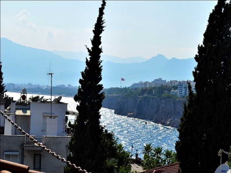Frankfurt Antalya