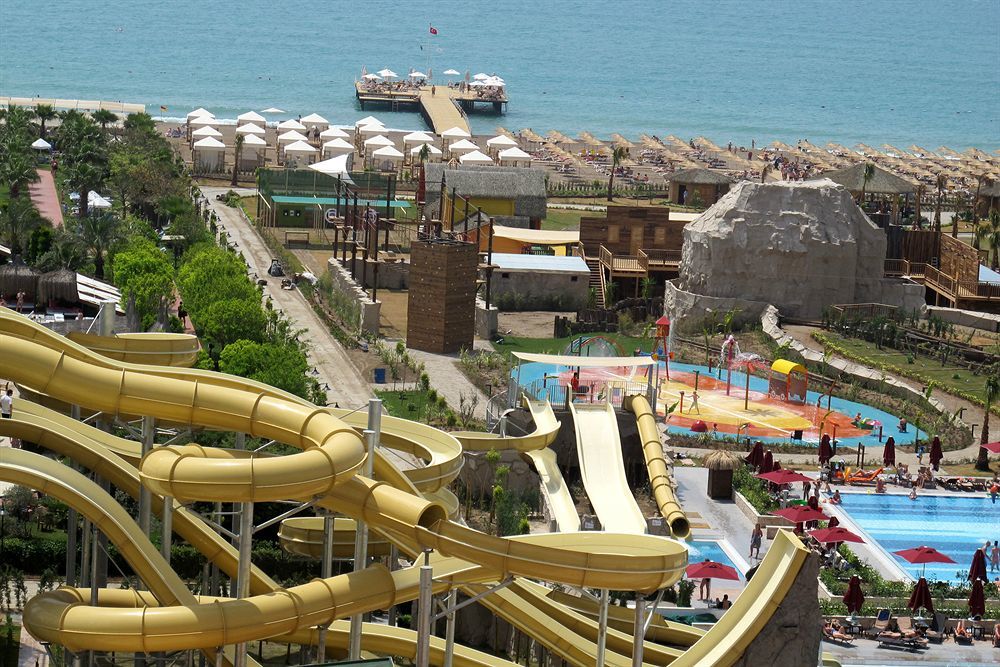 Aska Lara & Hotel 5*