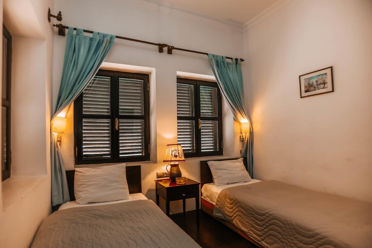 Hadrianus Pansion Otel 3*