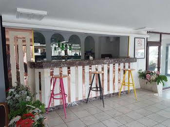 Hotel Mono 3*