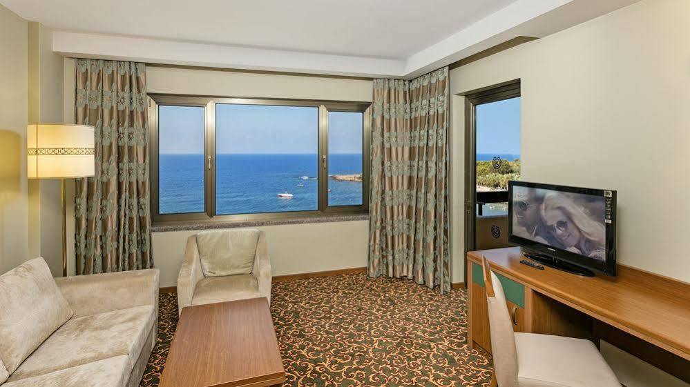 World Ozkaymak Incekum Hotel 5*