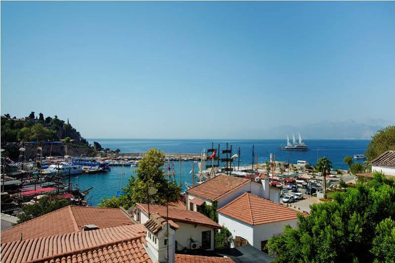 Adalya Port