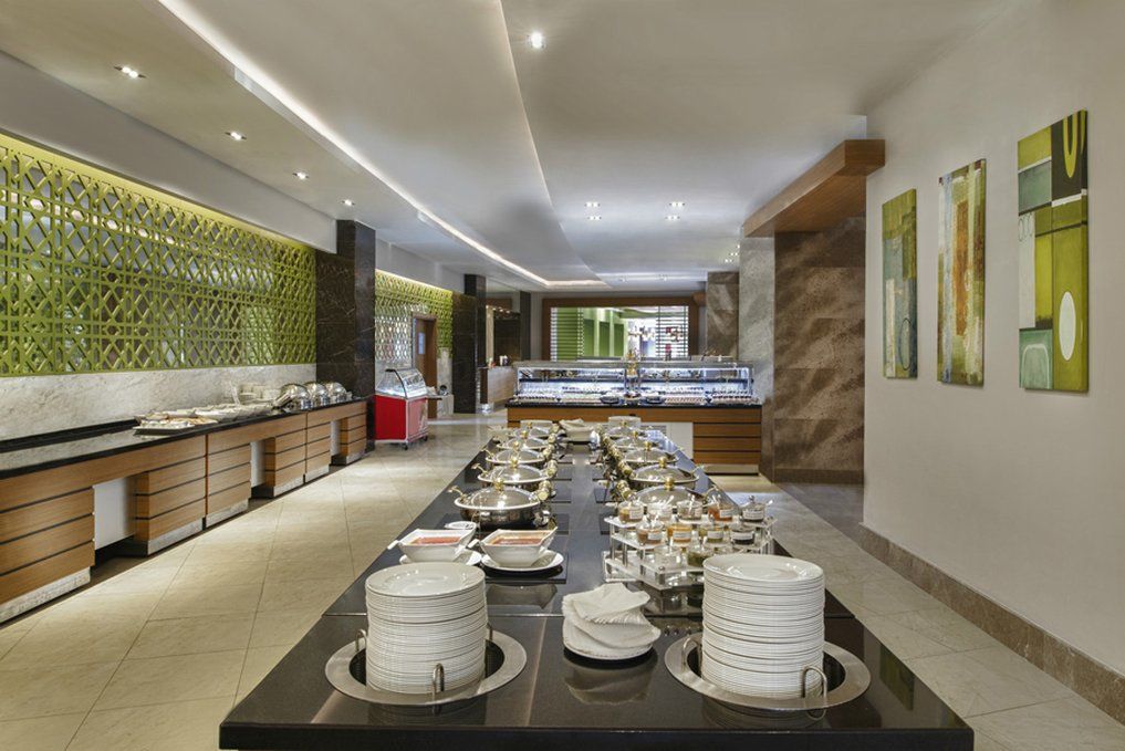 Aska Lara & 5* Antalya
