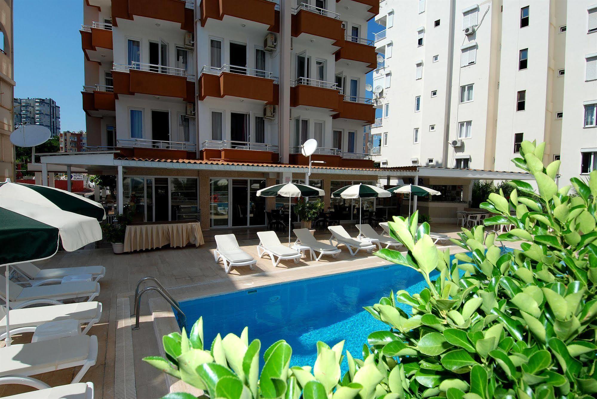 Hotel Lara Diamond 3*